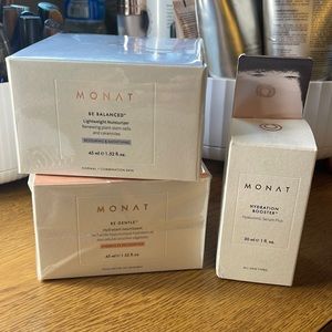 NWT Monat bundle hydration booster, be balanced, and be gentle. Retail: $243